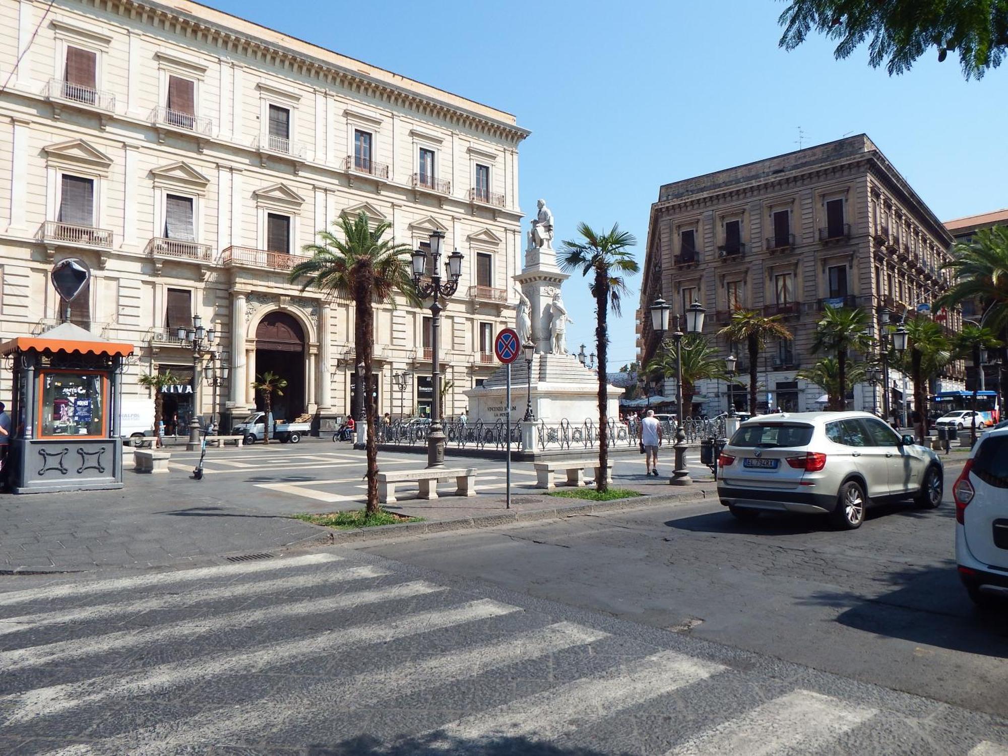 Holiday Home Ettore Aeroporto di Catania Fontana Rossa Esterno foto