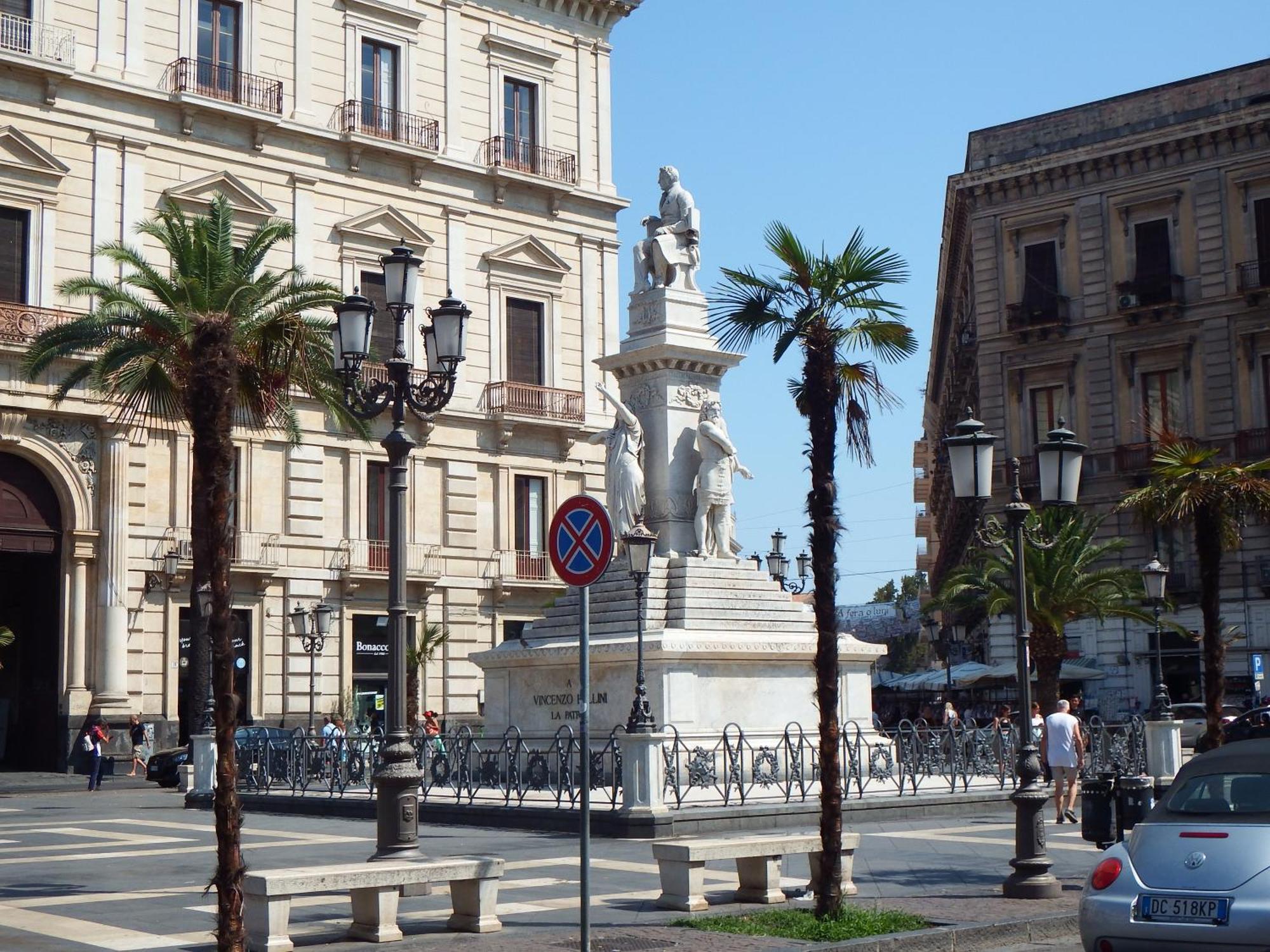 Holiday Home Ettore Aeroporto di Catania Fontana Rossa Esterno foto