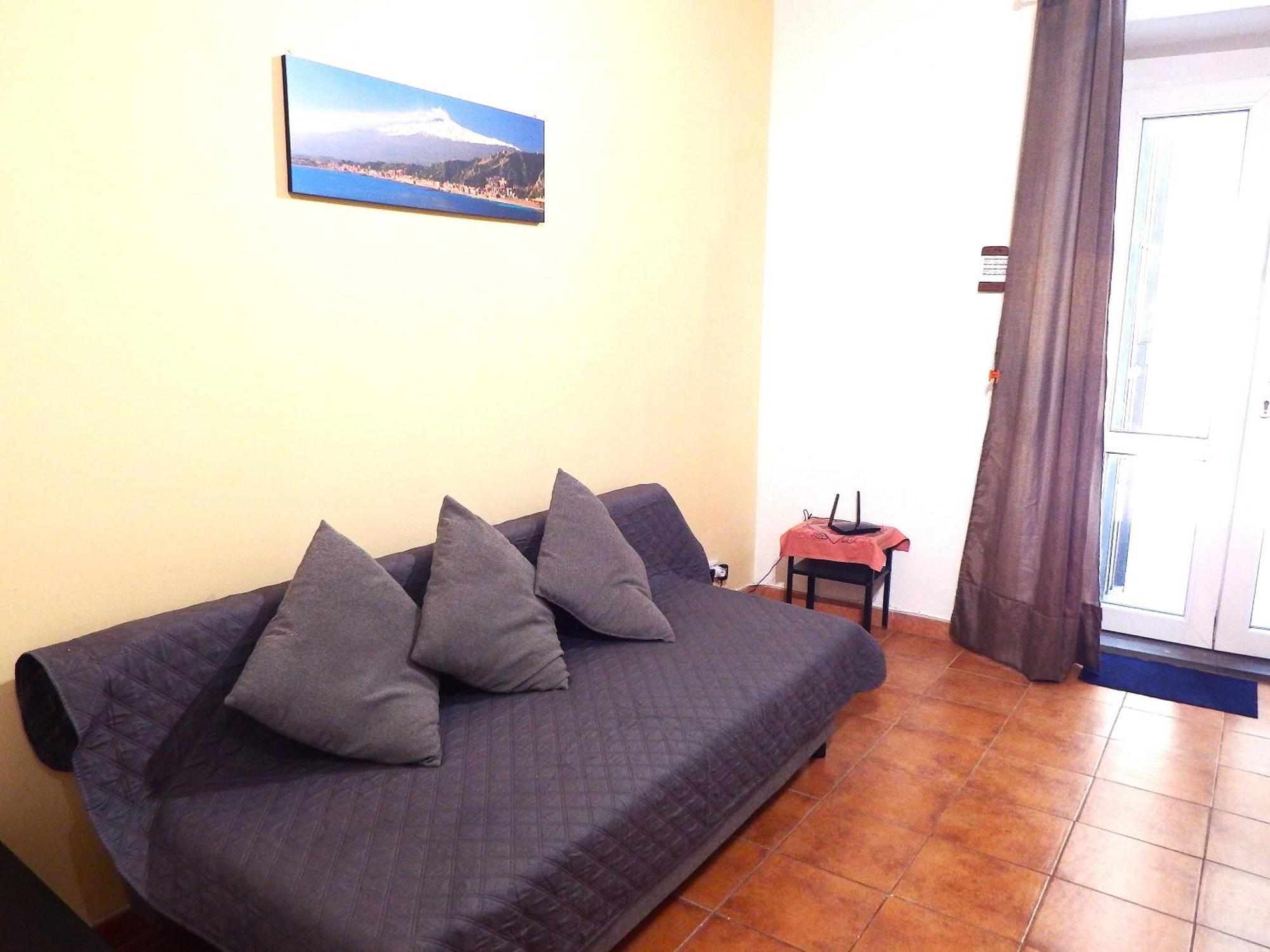 Holiday Home Ettore Aeroporto di Catania Fontana Rossa Esterno foto